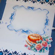 Детайл от шевица в синьо – корица на мини албум