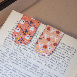 Комплект от два магнитни книгоразделителя с мотиви на духчета и тикви