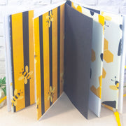 Мини фотоалбум в жълто и черно – тема пчели, подходящ за подарък